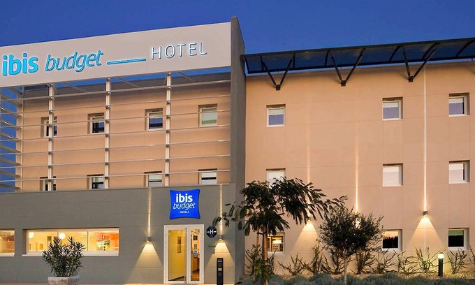 Istres Hotel | 25 m² Hotel ∙ 127 guests