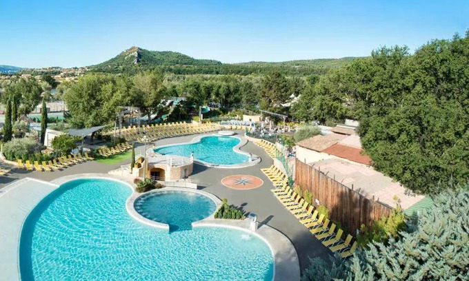 Volonne Other | 26 m² Tent ∙ 2 bedrooms ∙ 5 guests