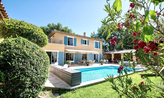 Villars Villa | 260 m² Villa ∙ 5 bedrooms ∙ 10 guests