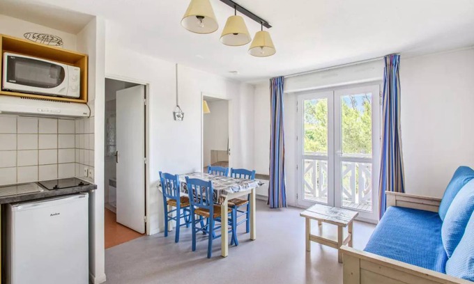 Carnoux-en-Provence Apartment | 28 m² Apartment ∙ 1 bedroom ∙ 4 guests