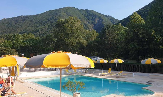 Digne-les-Bains House | 28 m² Mobile home ∙ 2 bedrooms ∙ 4 guests