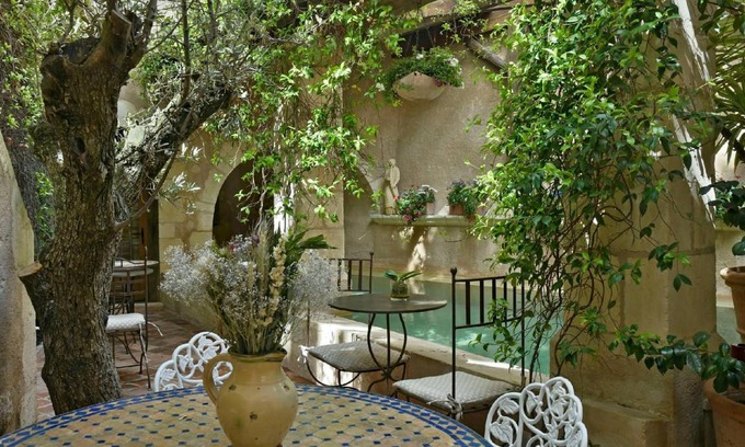 Notre-Dame du Mont Bed & Breakfast | 30 m² Bed and breakfast ∙ 2 bedrooms ∙ 9 guests