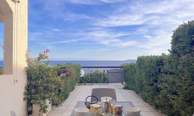 Rayol-Canadel-sur-Mer Apartment | 30 m² Apartment ∙ 1 bedroom ∙ 4 guests