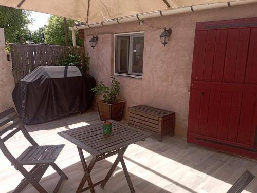 Laudun House | 30 m² House ∙ 1 bedroom ∙ 4 guests