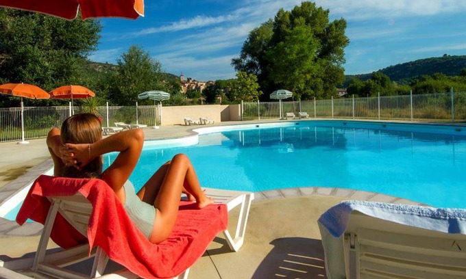 Quinson Other | 30 m² Tent ∙ 2 bedrooms ∙ 5 guests