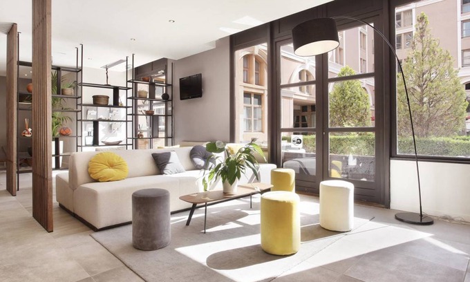 Couronne Urbaine Apartment | 32 m² Apartment ∙ 2 bedrooms ∙ 4 guests