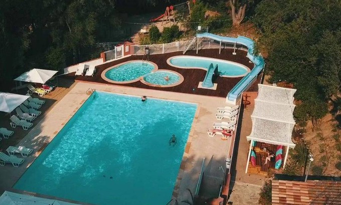 Carqueiranne Ski Chalet | 32 m² Chalet ∙ 2 bedrooms ∙ 7 guests