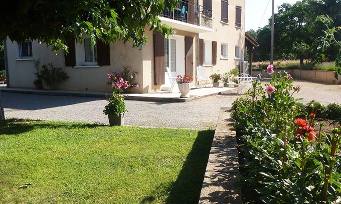 Digne-les-Bains House | 32 m² Gîte ∙ 1 bedroom ∙ 2 guests