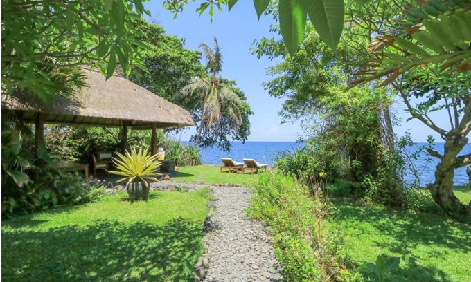 Bukti Hotel | 34 m² Hotel ∙ 2 bedrooms ∙ 127 guests