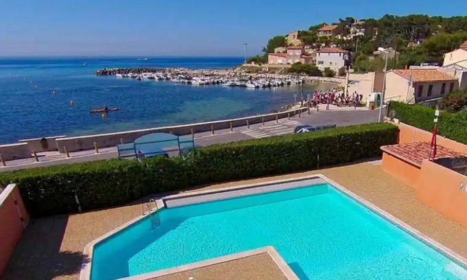 Martigues Ski Chalet | 35 m² Chalet ∙ 3 bedrooms ∙ 6 guests