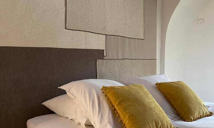 Venelles Hotel | 40 m² Hotel ∙ 4 guests