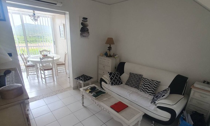 Cogolin House | 45 m² House ∙ 1 bedroom ∙ 4 guests