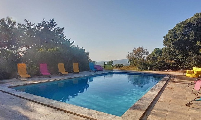 Le Castellet House | 450 m² House ∙ 7 bedrooms ∙ 15 guests