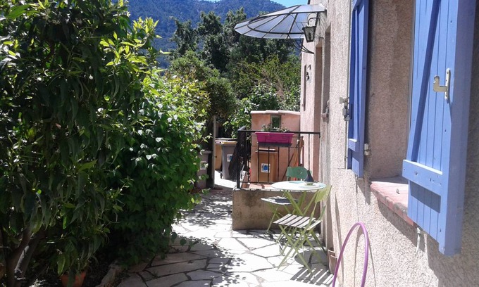 Le Revest-les-Eaux Apartment | 50 m² Apartment ∙ 1 bedroom ∙ 2 guests