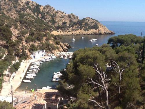 Ensues-la-Redonne Apartment | 50 m² Apartment ∙ 1 bedroom ∙ 2 guests