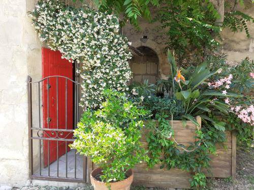 Maussane Apartment | 50 m² Apartment ∙ 1 bedroom ∙ 4 guests