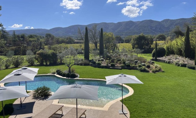 Oppede House | 500 m² House ∙ 7 bedrooms ∙ 14 guests