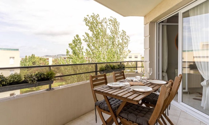 8th Arrondissement Apartment | 51 m² Apartment ∙ 1 bedroom ∙ 2 guests