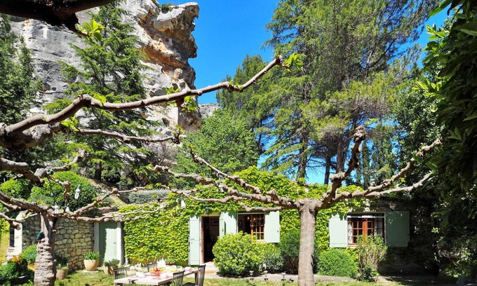 Les Baux-de-Provence House | 55 m² House ∙ 1 bedroom ∙ 2 guests