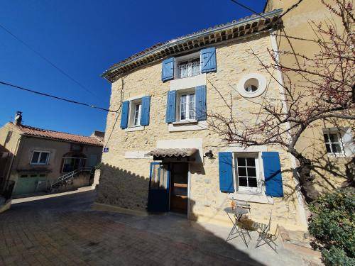 Sablet House | 55 m² House ∙ 2 bedrooms ∙ 4 guests
