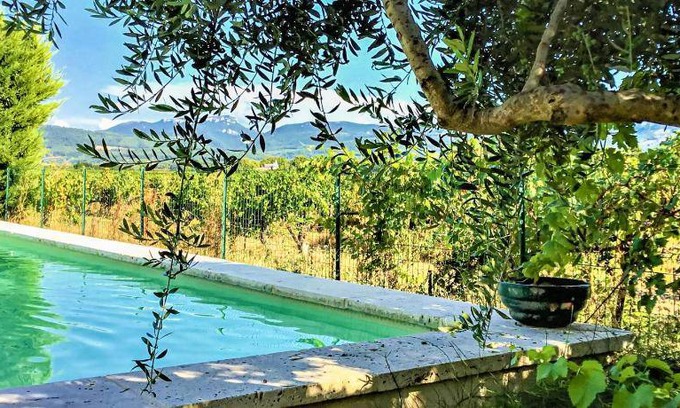 Violes House | 56 m² House ∙ 3 bedrooms ∙ 6 guests
