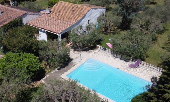 Arles House | 60 m² House ∙ 2 bedrooms ∙ 4 guests