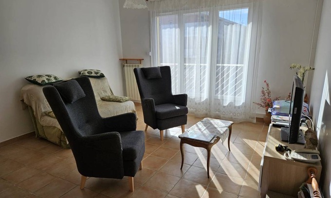 Le Pradet Apartment | 62 m² Apartment ∙ 2 bedrooms ∙ 6 guests