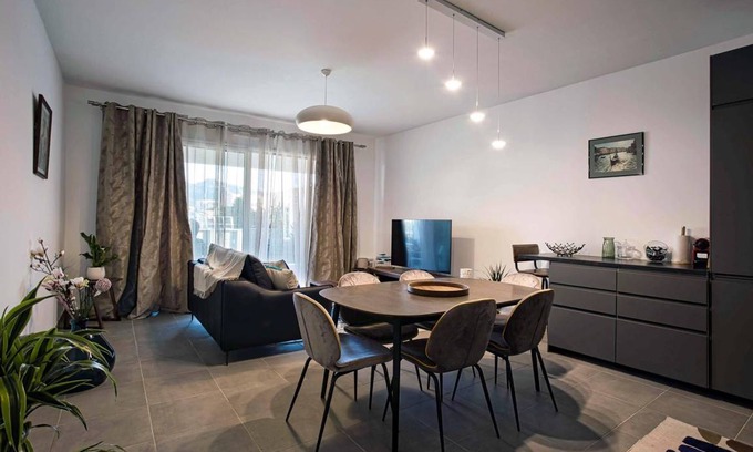 Bonneveine Apartment | 69 m² Apartment ∙ 2 bedrooms ∙ 7 guests