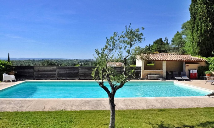 Saint-Roman-de-Malegarde House | 70 m² House ∙ 2 bedrooms ∙ 5 guests