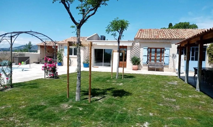 Caromb Apartment | 70 m² Apartment ∙ 1 bedroom ∙ 2 guests