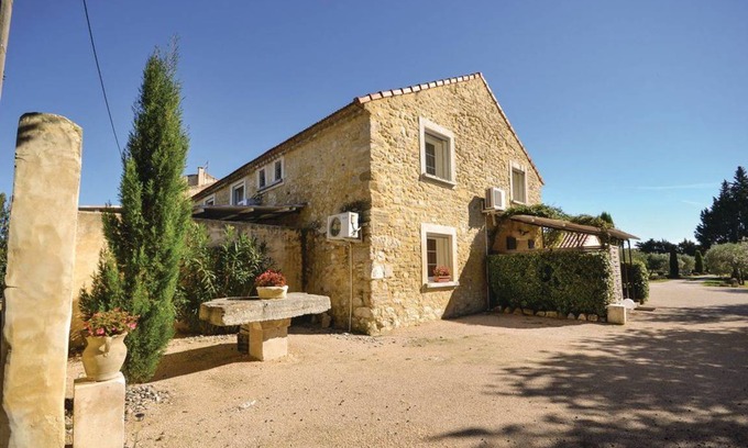Monteux House | 70 m² House ∙ 2 bedrooms ∙ 5 guests