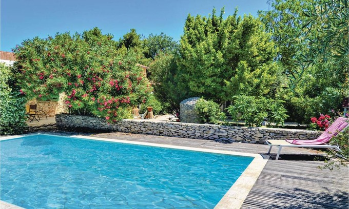 Tavel House | 70 m² House ∙ 2 bedrooms ∙ 4 guests