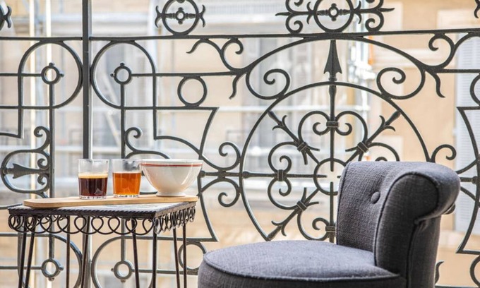 1st Arrondissement Apartment | 73 m² Apartment ∙ 2 bedrooms ∙ 4 guests