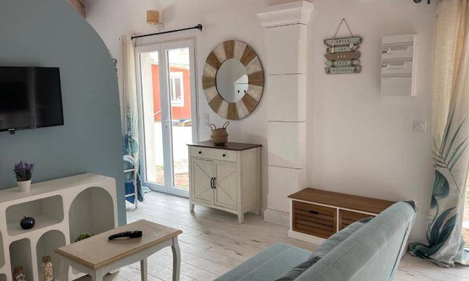 Marignane Apartment | 75 m² Serviced apartment ∙ 2 bedrooms ∙ 6 guests