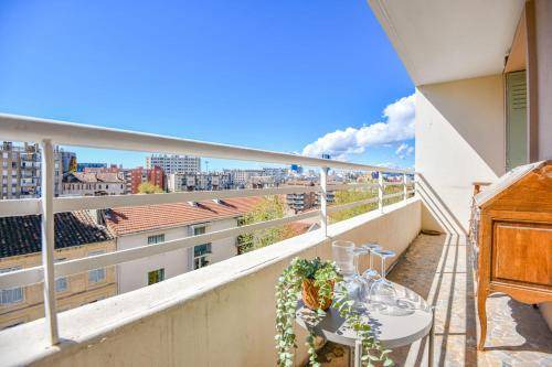 3rd Arrondissement Apartment | 80 m² Apartment ∙ 3 bedrooms ∙ 6 guests