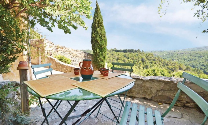 Bonnieux House | 80 m² Maisonette ∙ 3 bedrooms ∙ 3 guests