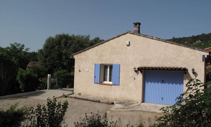 Quinson Other | 83 m² Accommodation ∙ 2 bedrooms ∙ 4 guests