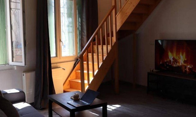 Pont de Vivaux Apartment | 87 m² Apartment ∙ 2 bedrooms ∙ 4 guests