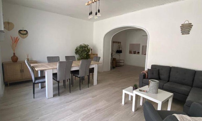 Villelaure House | 90 m² House ∙ 2 bedrooms ∙ 6 guests