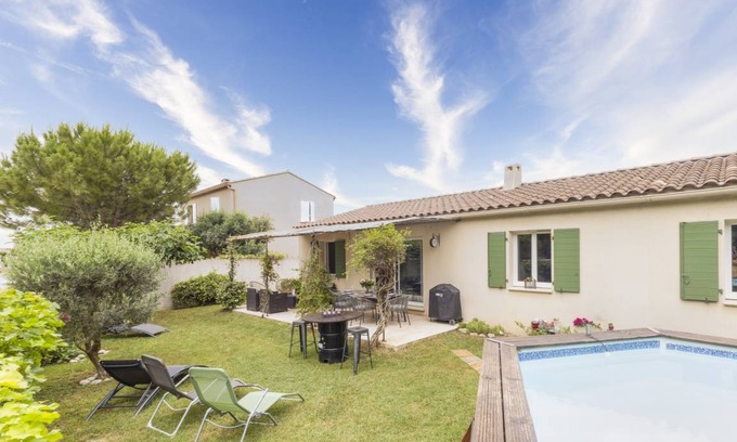 Chateaurenard Villa | 93 m² Villa ∙ 3 bedrooms ∙ 6 guests