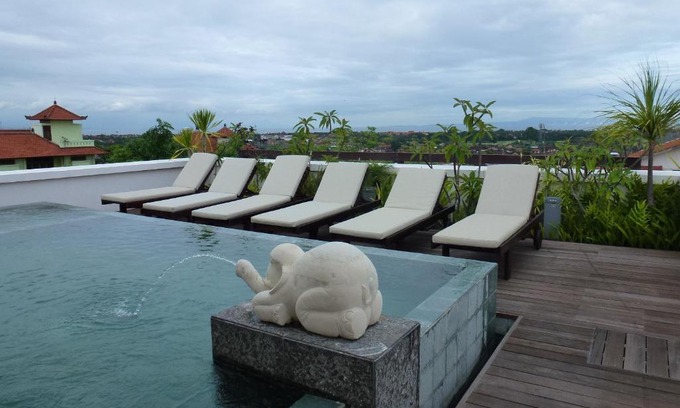 Kampial House | Allia Residence