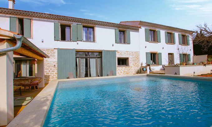 Carpentras House | Amazing home in Carpentras with WiFi