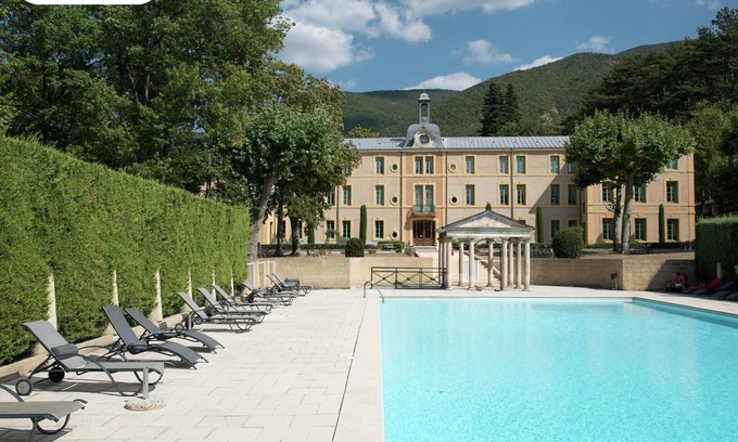 Montbrun-les-Bains Apartment | Apartment in Rhone Alpes near Ski Slopes