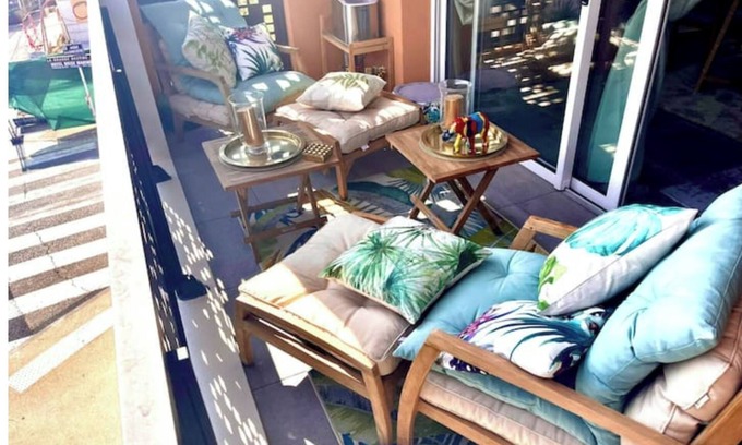 Carqueiranne Apartment | Apartment port de carqueiranne