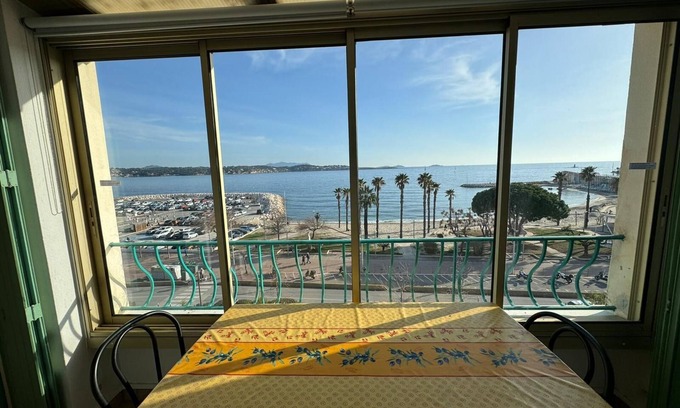 Bandol Apartment | Appartement 1 chambre, clim, port de Bandol