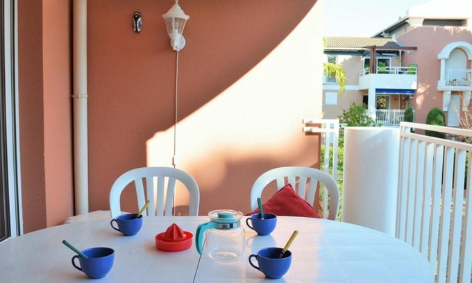 Cavaliere Apartment | Appartement Le Lavandou, 2 pièces, 6 personnes - FR-1-251-319