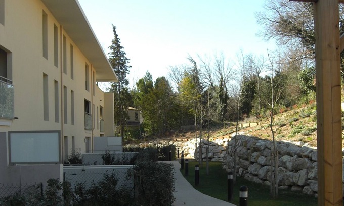 Nord Condo | Architect's residence 2 minutes from the plane tree countryside