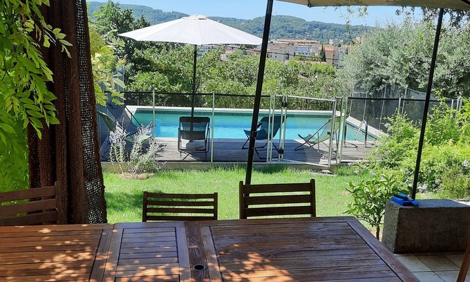 Draguignan Villa | Beautiful spacious and quiet house in the heart of green Provence, open view
