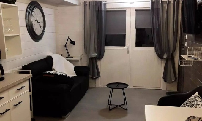 Paluds de Noves Ski Chalet | Campsite Verbela village * - Chalet 32m2 - 1 bedroom 2 people