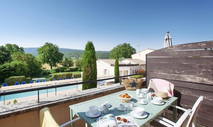 Bonnieux Apartment | Comfortable apartment with air conditioning in the Luberon